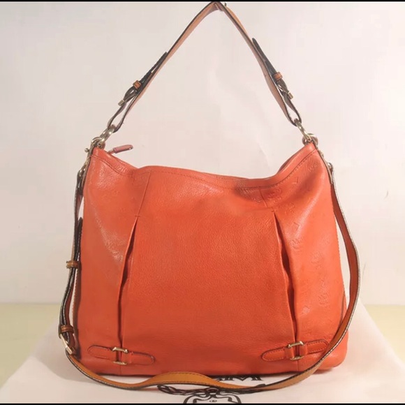 Authentic MCM Leather Cross Shoulder Bag - Picture 3 of 10